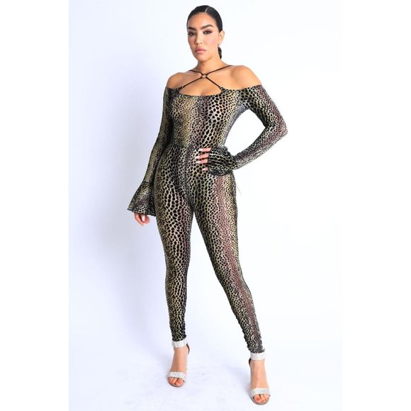 Boutique Pants - Women's Cheetah Flared Sleeve O-Ring Off Shoulder Jumpsuit Party Club Jumpsuit